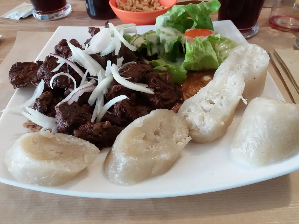Funje, Angola