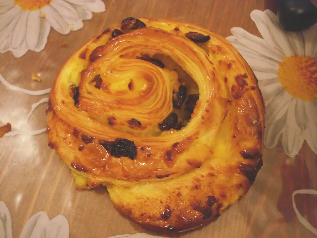Pain aux Raisins, Fransa Geneli