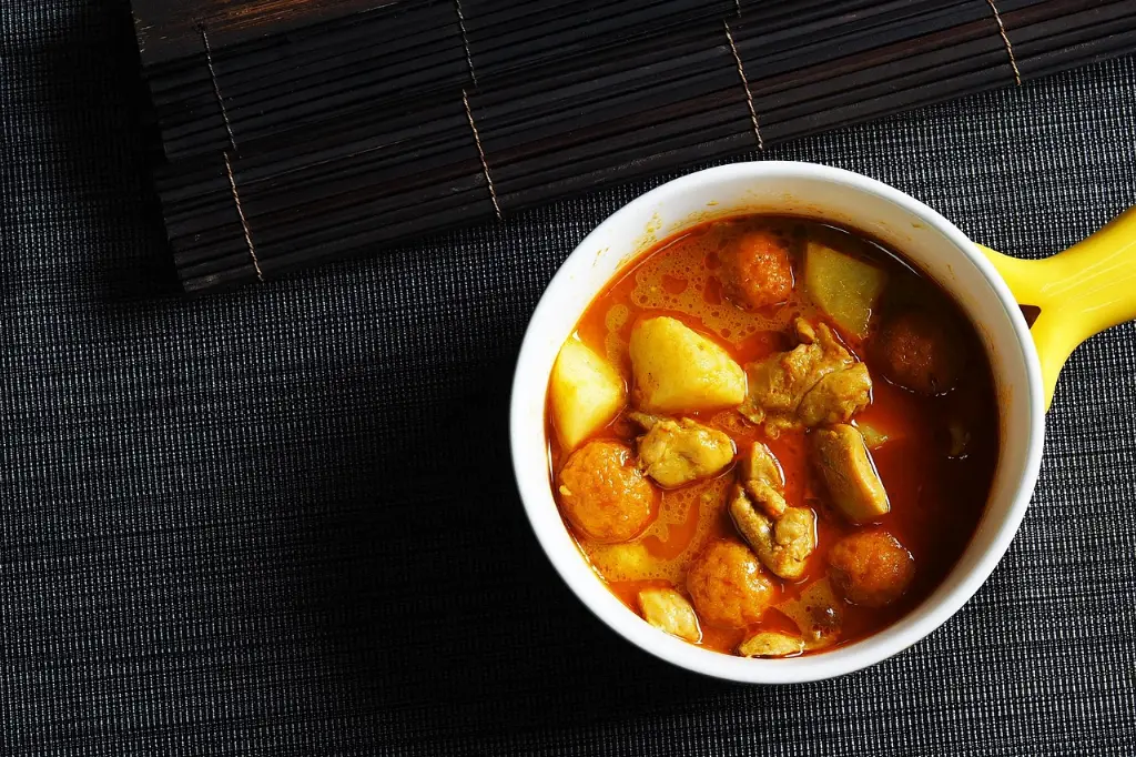 Aloo tama