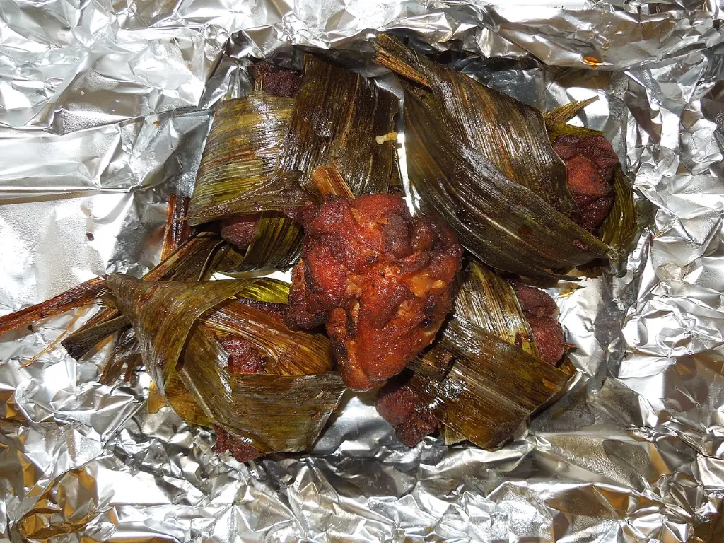 Gai hor bai toey