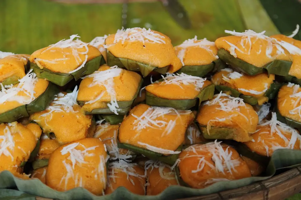 Khanom babin