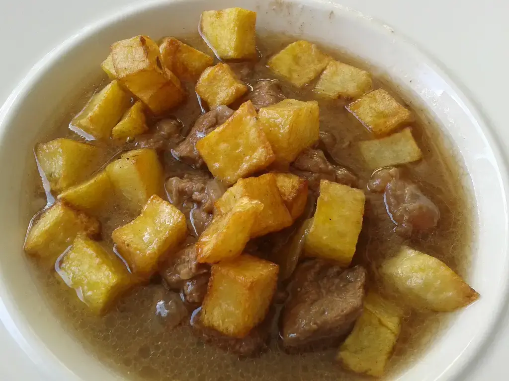 Tas Kebabı